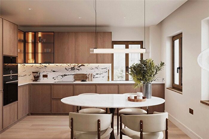 3 Bedroom Flat For Sale In Angel Village, City Road, EC1V