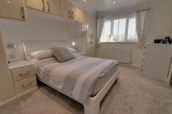 4 Bedroom Detached House For Sale In Thistledown Drive, Heath Hayes, Cannock, WS12