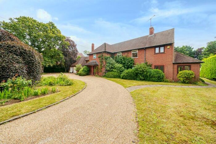 6 Bedroom Detached House To Rent In Old Bath Road, Sonning, Reading, RG4