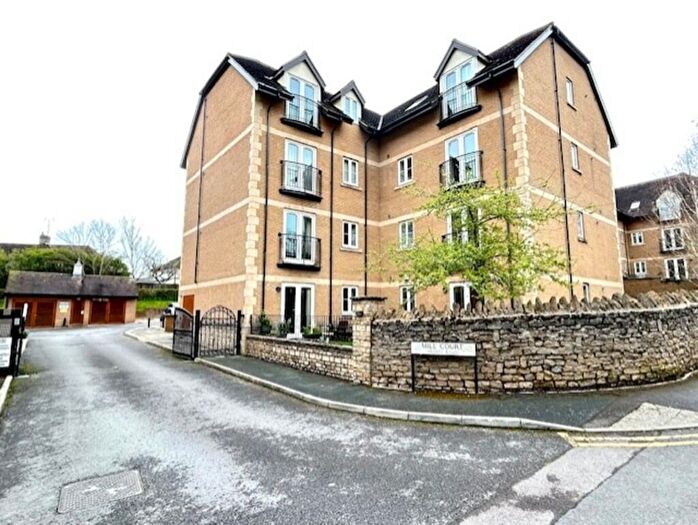 2 Bedroom Apartment For Sale In Old Mill Lane, Swindon, SN3
