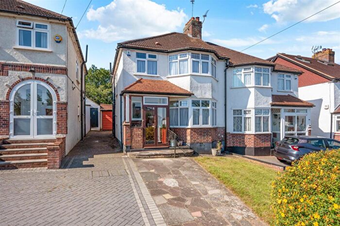 3 Bedroom Semi Detached House For Sale In Winkworth Road, Banstead, SM7
