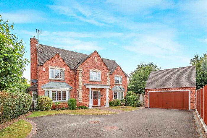 5 Bedroom Detached House For Sale In Cryfield Heights, Coventry, CV4