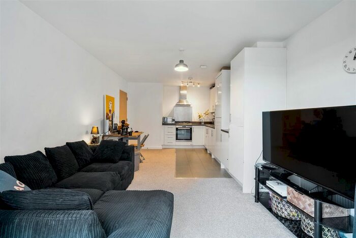 1 Bedroom Flat To Rent In Stanley Road, Wimbledon, SW19