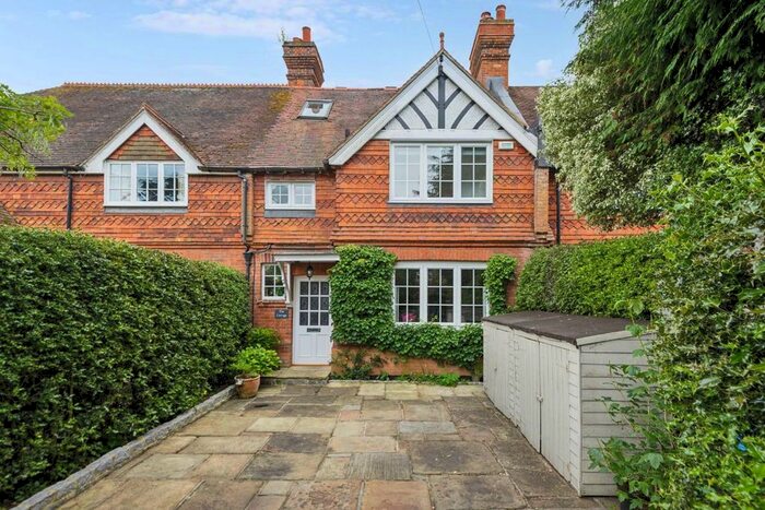 4 Bedroom Property To Rent In St. Georges Road, Weybridge, KT13