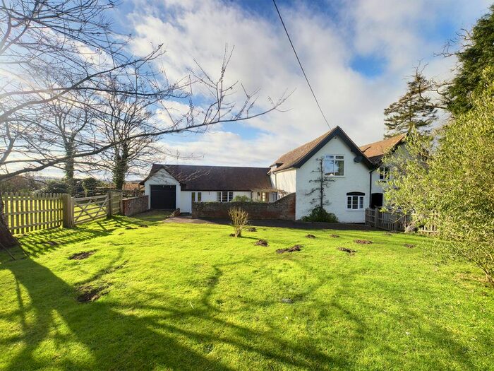 4 Bedroom Detached House To Rent In Bromsberrow Road, Redmarley, Gloucester, GL19