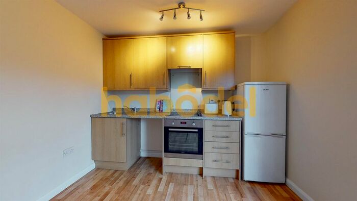 2 Bedroom Flat To Rent In Stratford House, Yardley Wood Road, Yardley Wood, Birmingham, B14