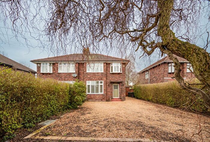 3 Bedroom Semi Detached House For Sale In County Road, Ormskirk, L39