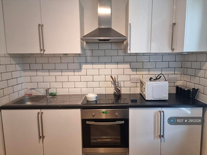 Studio To Rent In Foundry Lane, Southampton, SO15