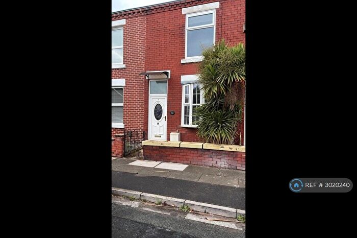 2 Bedroom Terraced House To Rent In Greenfield Street, Audenshaw, Manchester, M34