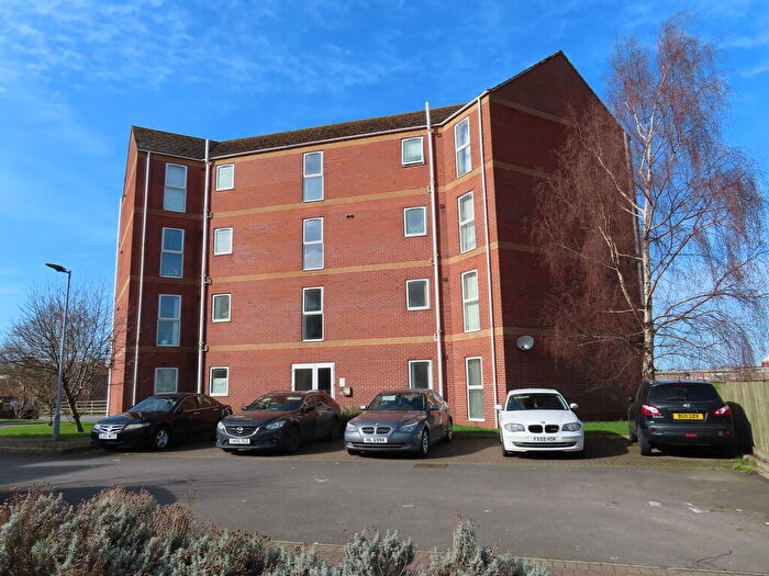 2 Bedroom Flat To Rent In Apartment, Block, School Court, Cottingham Street, Old Goole, DN14