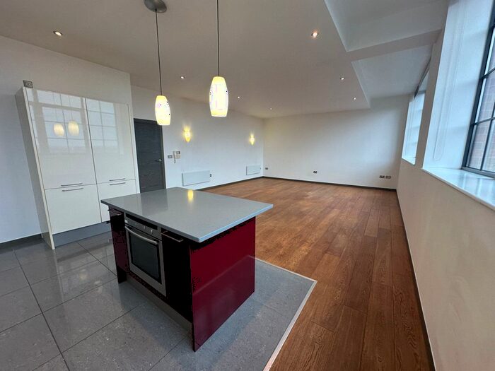 1 Bedroom Flat To Rent In Abbey Park Road, Leicester, LE4