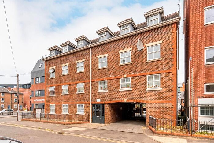 2 Bedroom Apartment To Rent In Belmont Court, Vachel Road, Reading, RG1