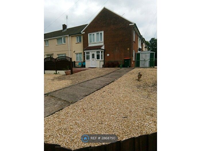 2 Bedroom Flat To Rent In Ringland, Newport, NP19