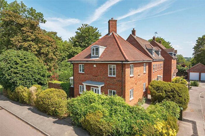 3 Bedroom Detached House For Sale In Gibbards Close, Sharnbrook, Bedfordshire, MK44