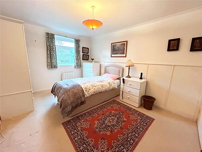 2 Bedroom Apartment For Sale In St. Georges Close, Highcliffe, Christchurch, Dorset, BH23