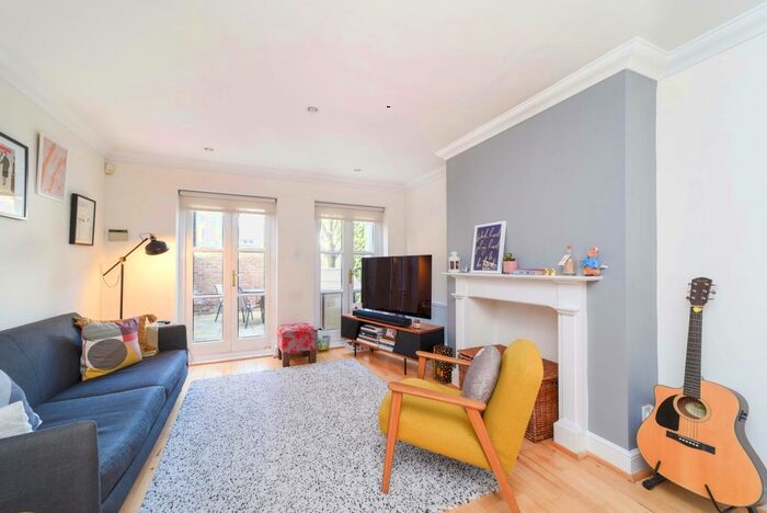 2 Bedroom Semi-Detached House To Rent In Lancaster Park, Richmond, TW10