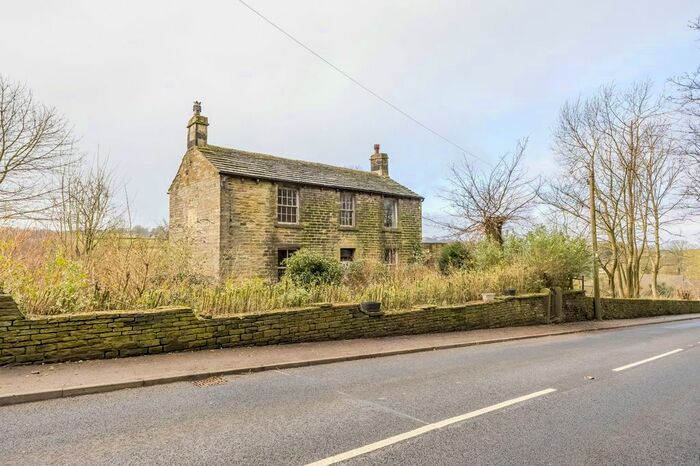 3 Bedroom Detached House For Sale In Sheffield Road, Jackson Bridge, Holmfirth, HD9
