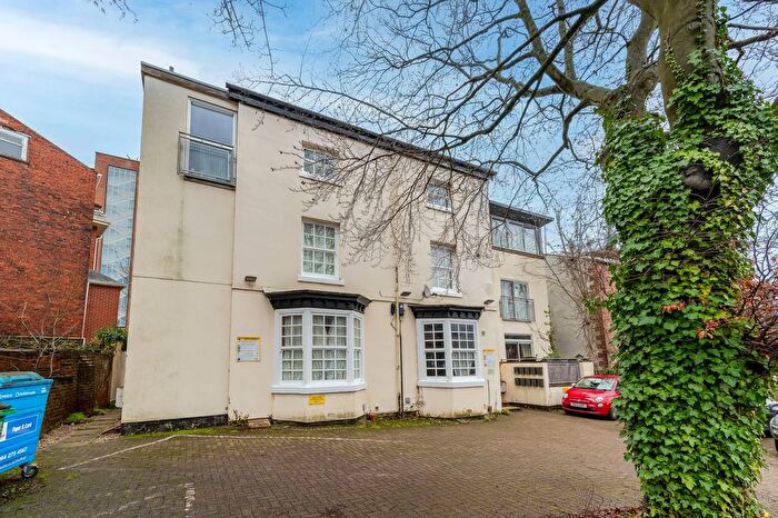 2 Bedroom Flat For Sale In Wilkinson Street, Emmet House, S10