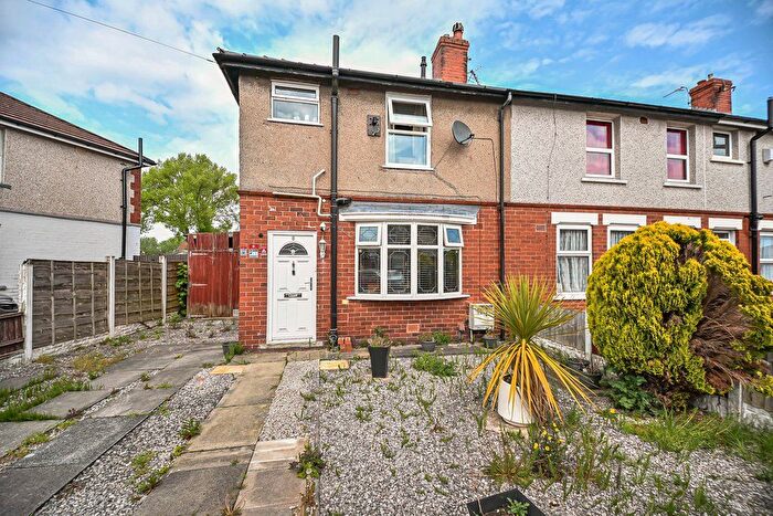 3 Bedroom Semi Detached House For Sale In Laurel Grove, Leigh, WN7