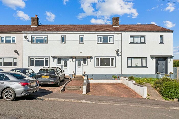 3 Bedroom Terraced House For Sale In Moraine Drive, Blairdardie, Glasgow, G15