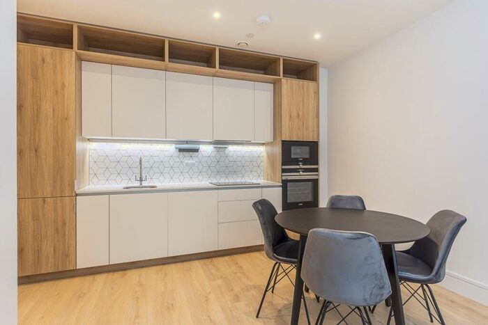 1 Bedroom Flat To Rent In Chalfont Park Chalfont St Peter, SL9