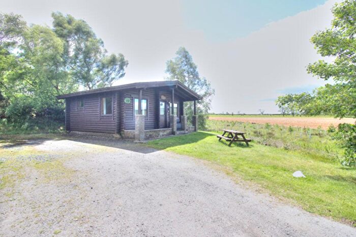 1 Bedroom Park Home For Sale In Fram Park, Morpeth, NE65