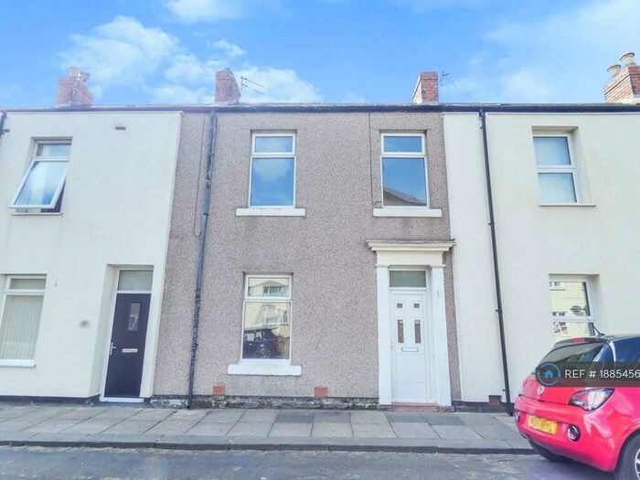 3 Bedroom Terraced House To Rent In Delaval Terrace, Blyth, NE24