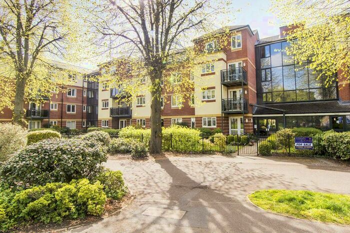 1 Bedroom Retirement Property For Sale In Maxwell Lodge, Northampton Road, Market Harborough, LE16