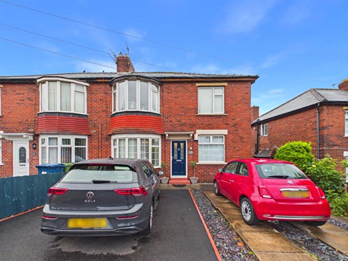 2 Bedroom Flat For Sale In Lobley Hill Road, Gateshead, NE8