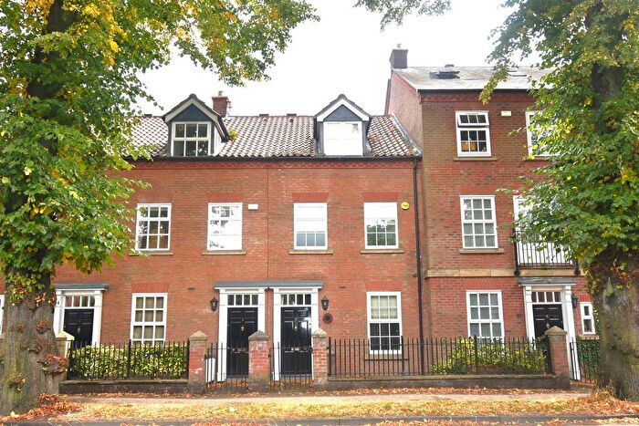 3 Bedroom Terraced House To Rent In Grosvenor Park, York, YO30