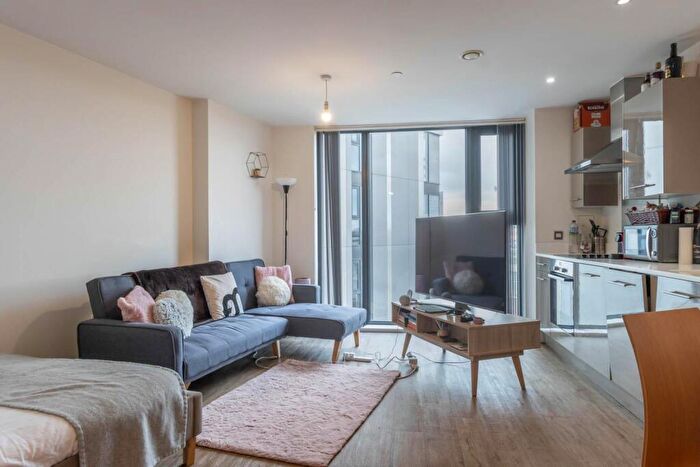 Apartment To Rent In The Bank, Sheepcote Street, Birmingham, B16