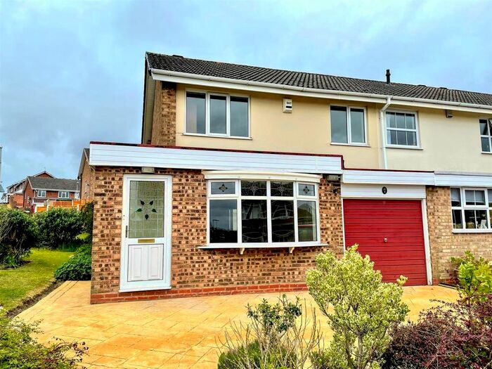 3 Bedroom Property To Rent In Wenlock Close, Halesowen B63