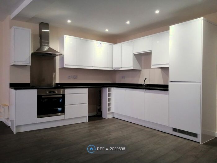 2 Bedroom Maisonette To Rent In Curtain Mill, Newark, NG24