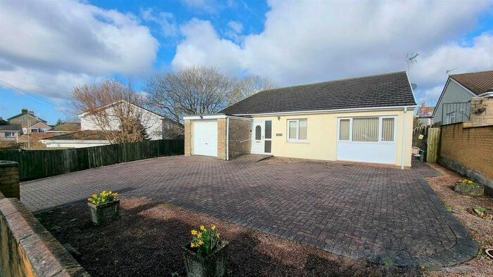 3 Bedroom Detached Bungalow To Rent In Glebeland Close, Coychurch, Bridgend, CF35