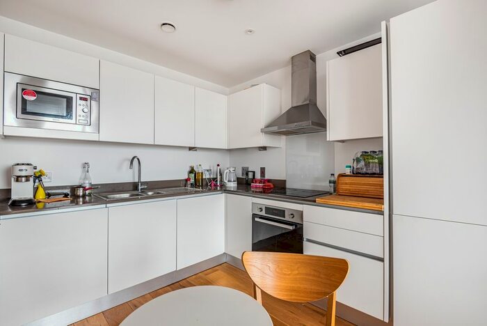 1 Bedroom Flat To Rent In Grove Place, London, SE9