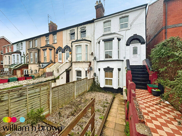 1 Bedroom Flat To Rent In Main Road, Harwich, CO12