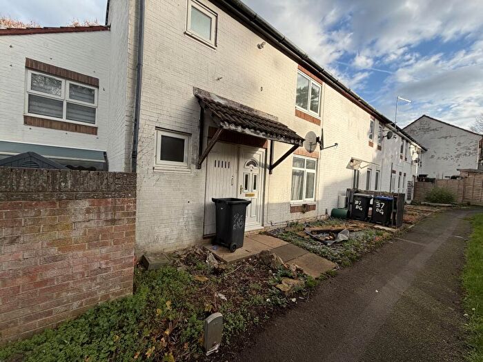 3 Bedroom House To Rent In Donellan Green, Northampton, NN3