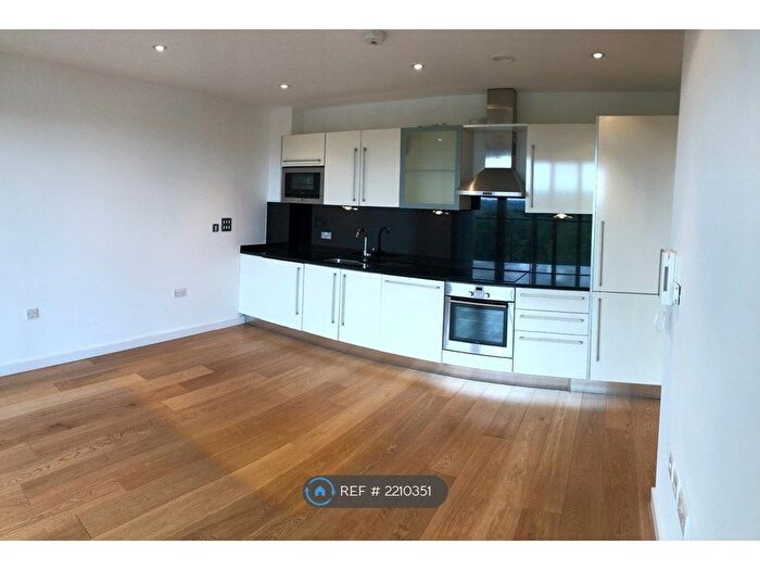 1 Bedroom Flat To Rent In Altitude Apartments, Croydon, CR0