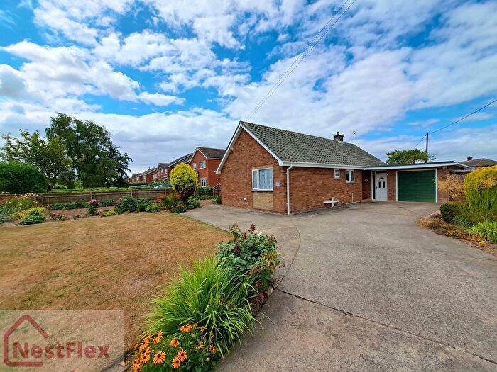 3 Bedroom Bungalow For Sale In Cranesgate South, Whaplode St Catherines, Spalding, PE12