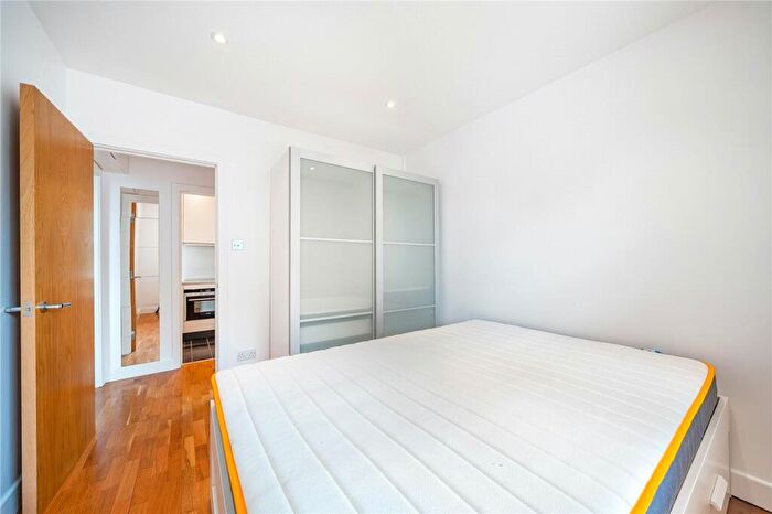 1 Bedroom Apartment For Sale In Fitzjohns Avenue, London, NW3