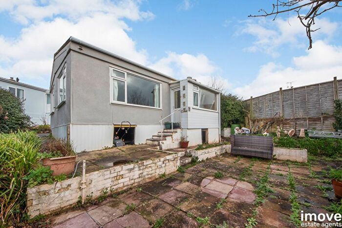 1 Bedroom Park Home For Sale In Waterdale Farm Caravan Park, Kingskerswell, Newton Abbot, TQ12