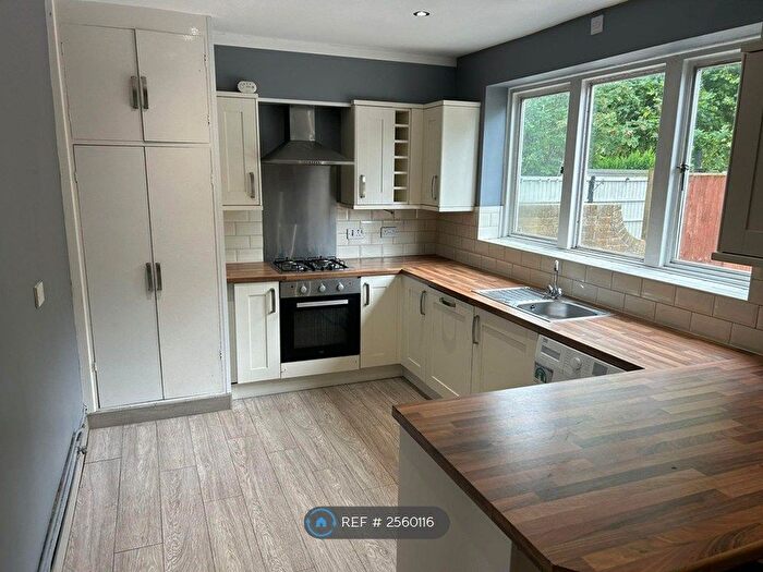 2 Bedroom Terraced House To Rent In Trenchard Close, Newton, Nottingham, NG13