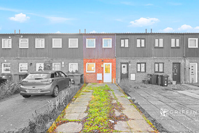 2 Bedroom Terraced House For Sale In Daltons Fen, SS13