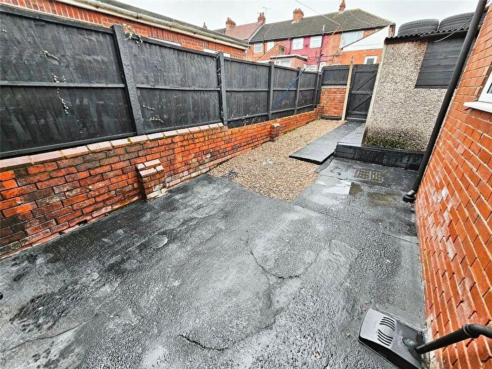 3 Bedroom Terraced House For Sale In Oakland Terrace, Edlington, Doncaster, South Yorkshire, DN12
