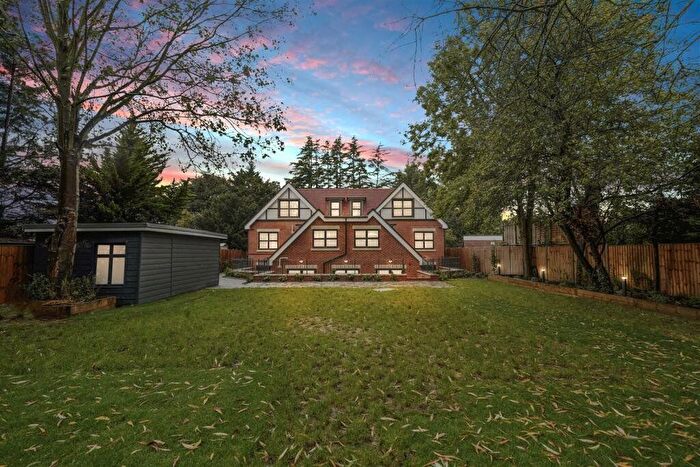 3 Bedroom Flat To Rent In Egreemont Court, Wembley, HA0