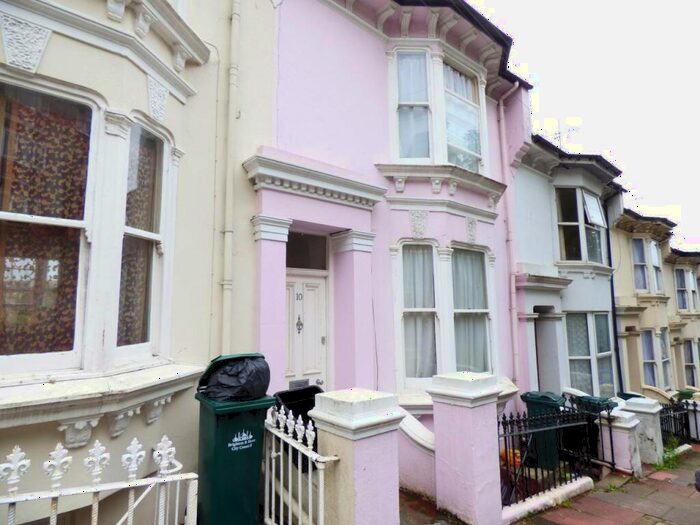 3 Bedroom Maisonette To Rent In Wakefield Road, Brighton, East Sussex, BN2