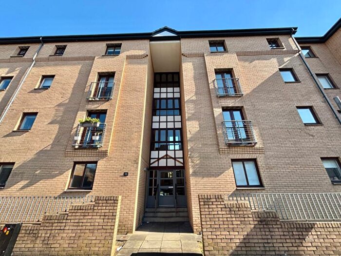 2 Bedroom Flat To Rent In St. Georges Road, Glasgow, G3