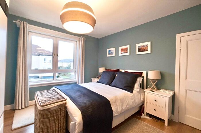 2 Bedroom Flat For Sale In Thane Road, Knightswood, Glasgow, G13