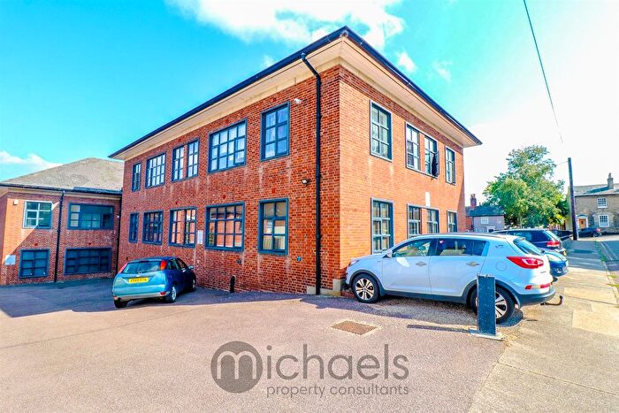 2 Bedroom Flat To Rent In Crown House, Colchester, CO2