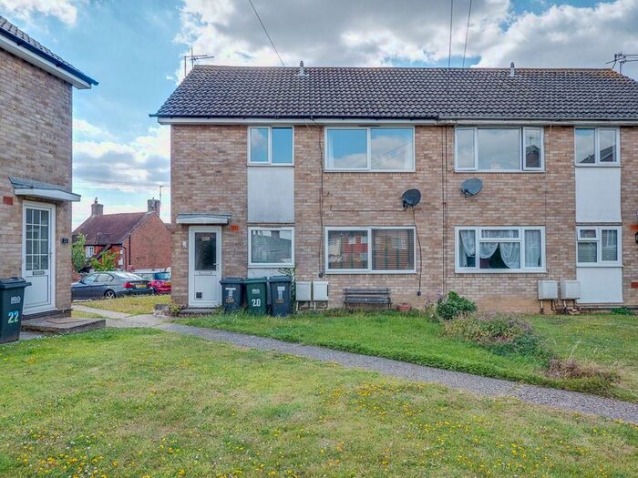 1 Bedroom Flat To Rent In Ashford Close, Hailsham, East Sussex, BN27